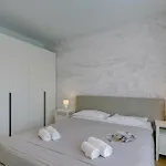 Boutique Homes *