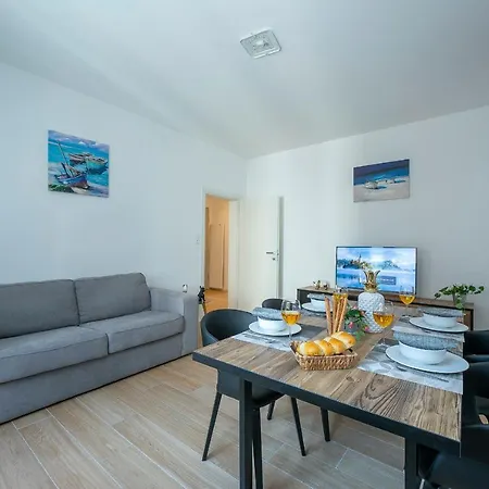 Апартаменти Boutique Homes