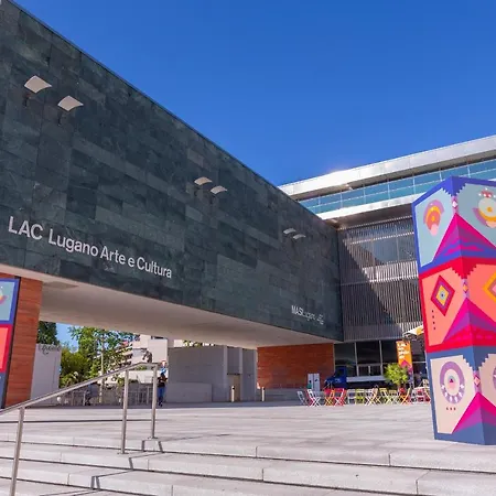 아파트 Boutique Homes *