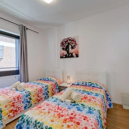 Boutique Homes - Happy *