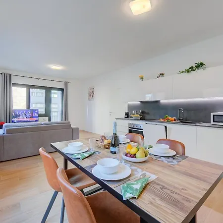 Boutique Homes Апартаменти *