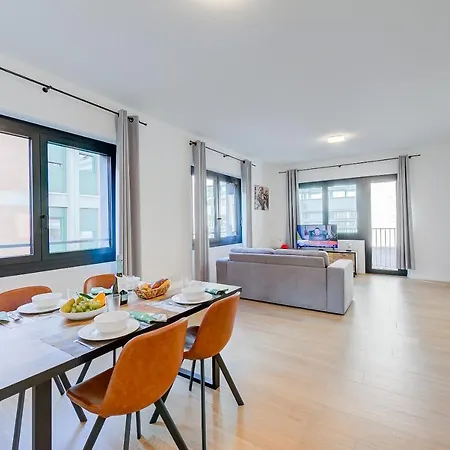 Boutique Homes - Happy